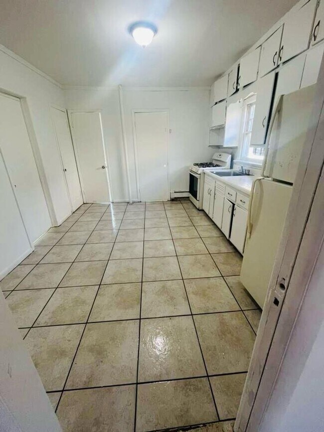 Foto del edificio - 14 Sylvan Ct