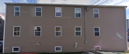 Building Photo - 3191 Robie St