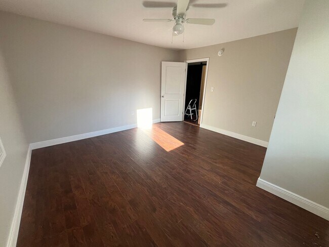 Foto del edificio - 2 Bedroom In Harrodsburg!