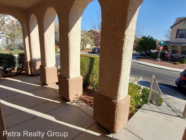 Foto del edificio - 2353 Carnegie Hall St