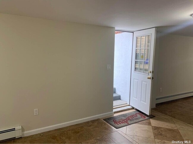 Foto del edificio - 420 Lafayette Blvd