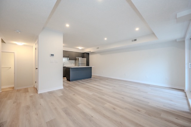 Building Photo - 40 Reverie Way