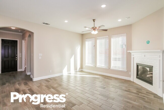 17831 Bottlebrush Dr photo'