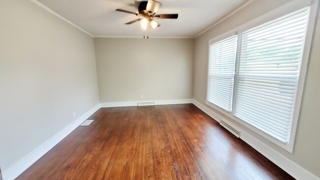 Building Photo - Spacious 3 bedroom 1.5 bathroom in Rock Hill