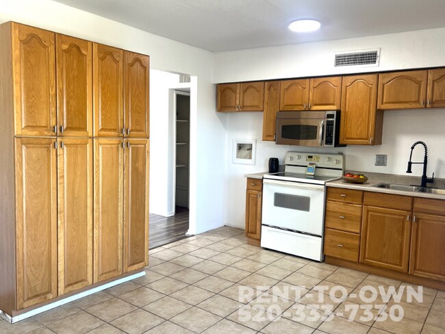 Foto del edificio - 15965 N Forecastle Ave
