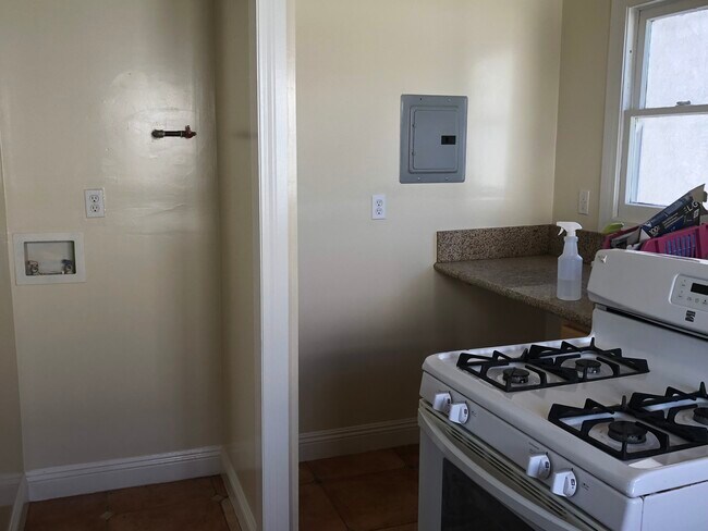 Foto del edificio - 1622 Huntington Dr