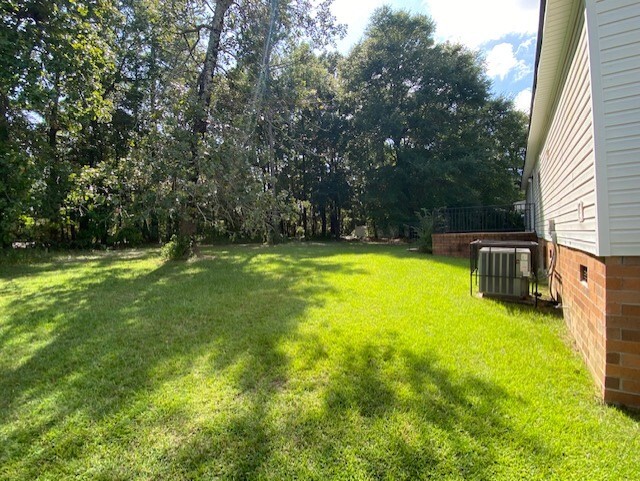 Foto del edificio - 3138 Tall Oaks Dr