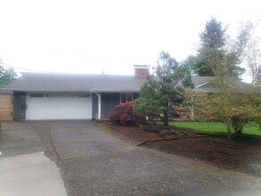 Building Photo - 1609 NE 129th Pl