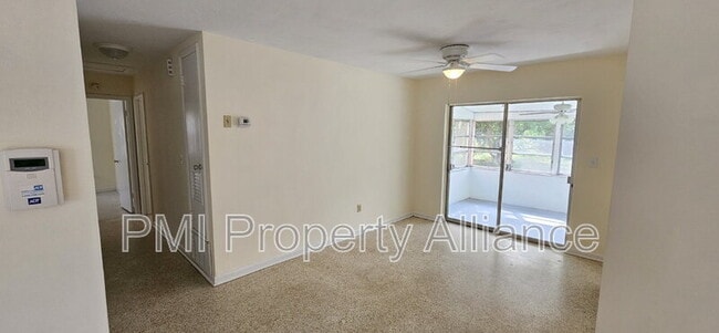 Building Photo - 616 N Hartley Cir