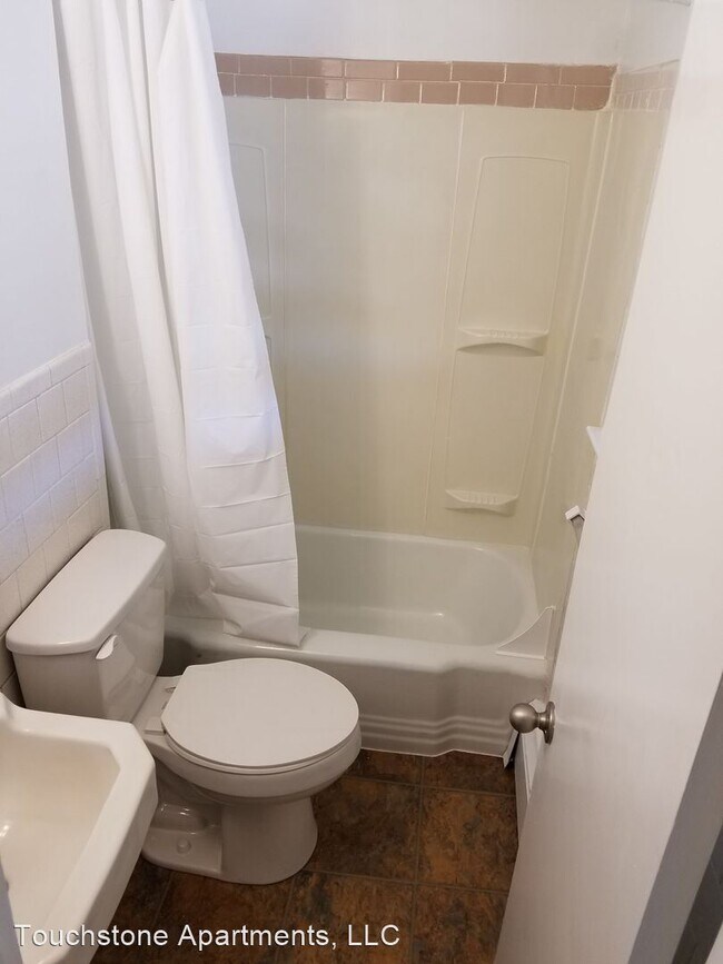 Foto del edificio - 19 Central St