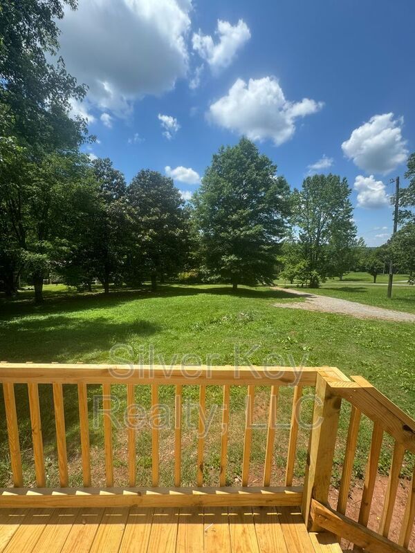 Foto del edificio - 339 Co Rd 439