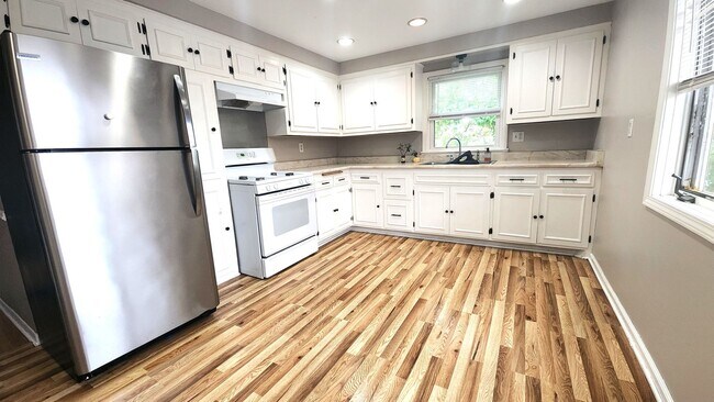 Foto del edificio - Rupp - 4372/4374 S Kinnickinnic Ave