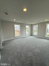 Building Photo - 3125 Overlook Dr