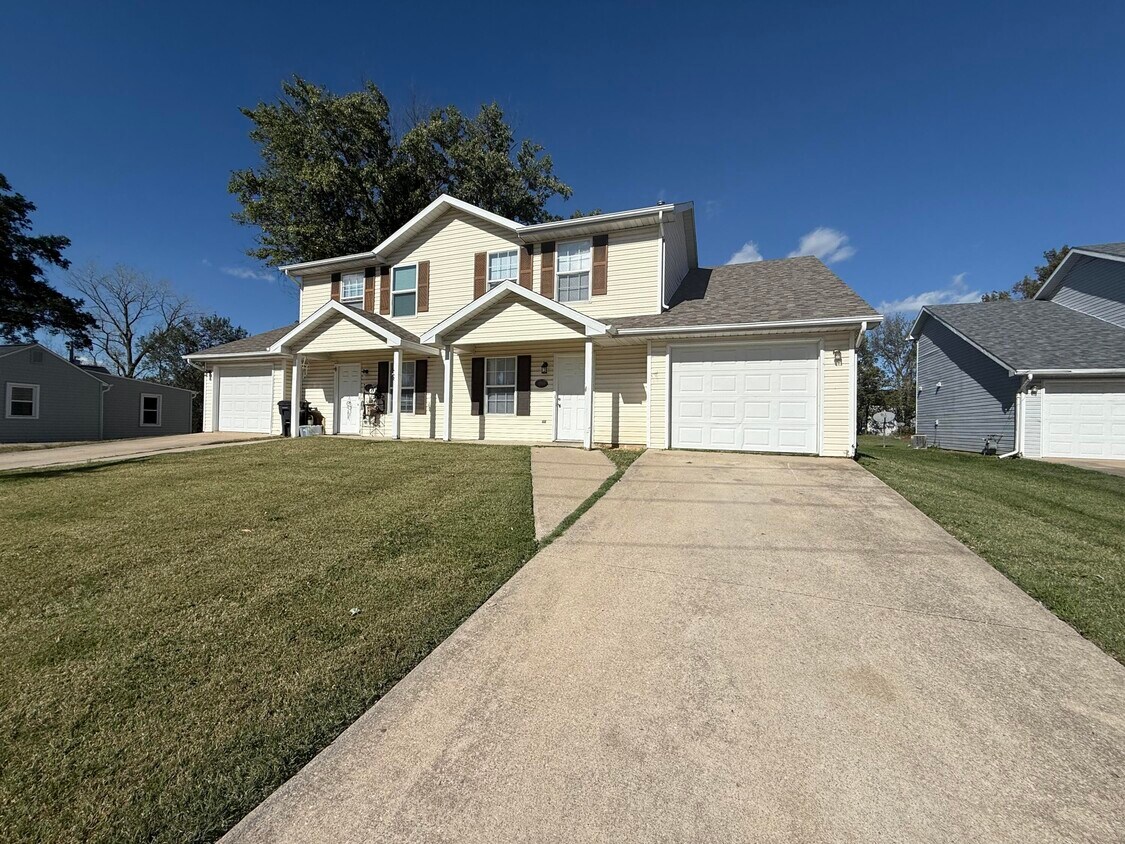 Foto principal - 4503 Rice Rd
