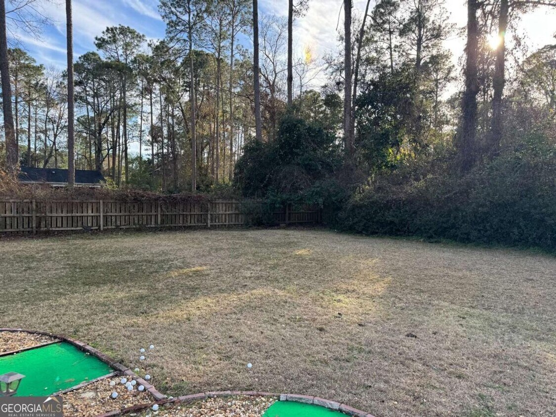 Foto principal - 204 S Edgewood Dr