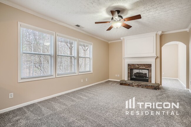 Building Photo - 342 Park Creek Ridge