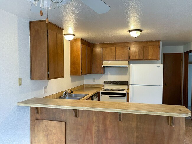 Building Photo - 14207 Lynnwood