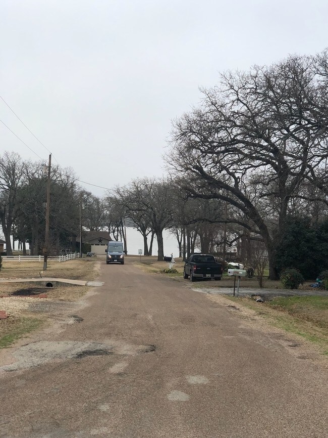 Building Photo - Lake View in Alvarado