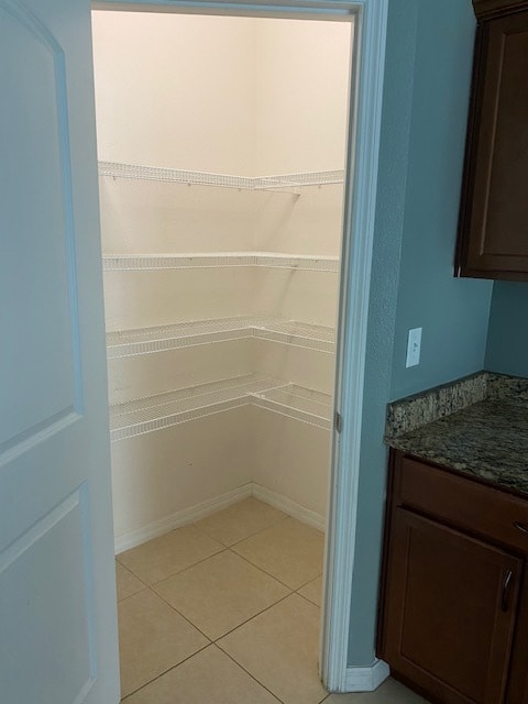 Building Photo - 610 Silverthorn Pl