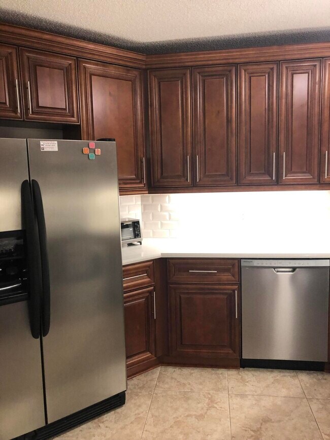 Foto del edificio - 5187 Europa Dr