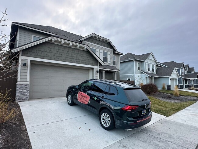 Foto del edificio - Beautiful home in Mirada!  A must see!