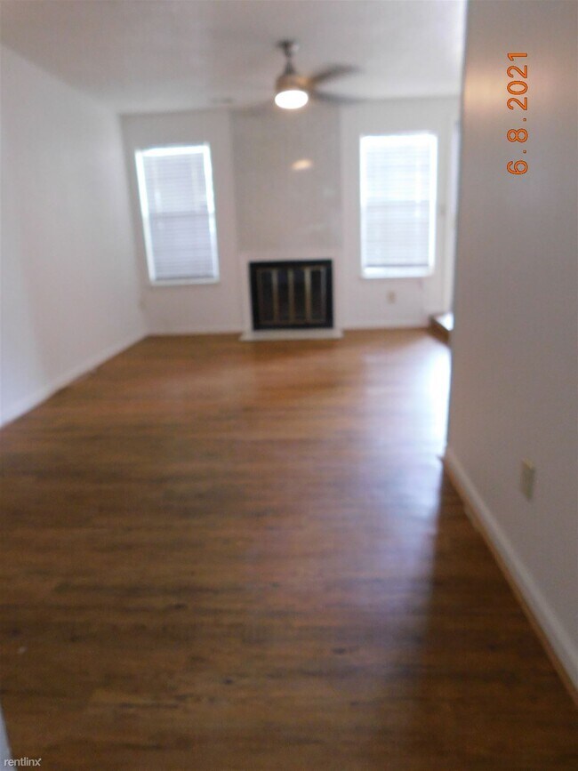 Building Photo - 2 br, 2.5 bath Townhome - 616 Fox Creek Ct