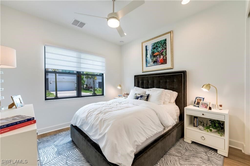 Foto principal - 12814 Hawkins Dr