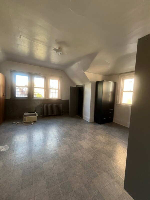 Foto del edificio - 79-12 45th Ave