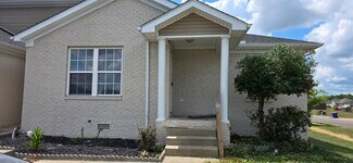 Building Photo - 285 Creekwood Ave