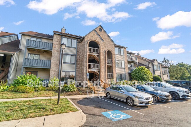 Foto del edificio - 5511B Aberdeen Dr