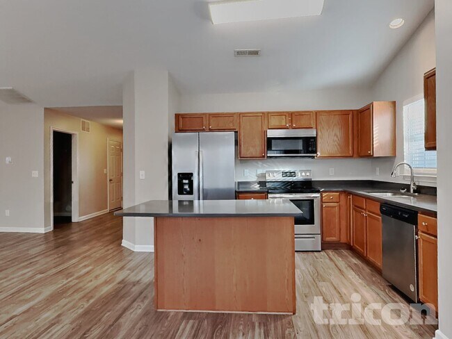 Foto del edificio - 3216 Laurenfields Way