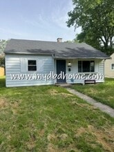 Building Photo - 4844 Oliver St