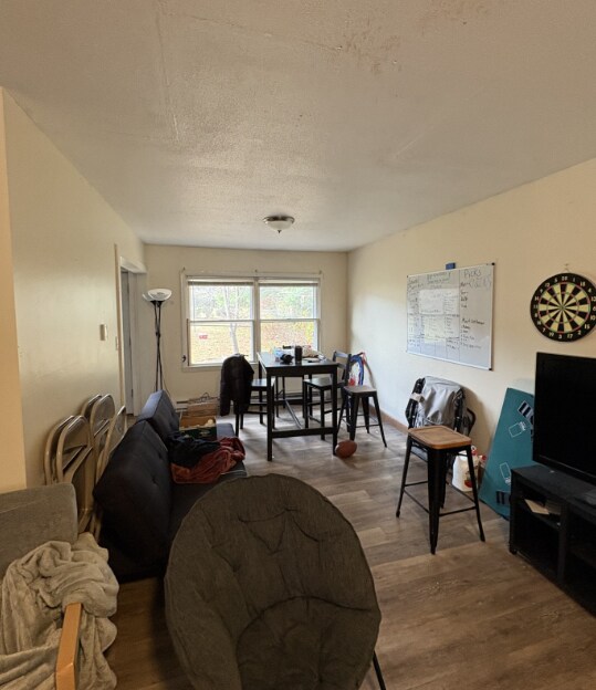 Foto del edificio - 599 S East St