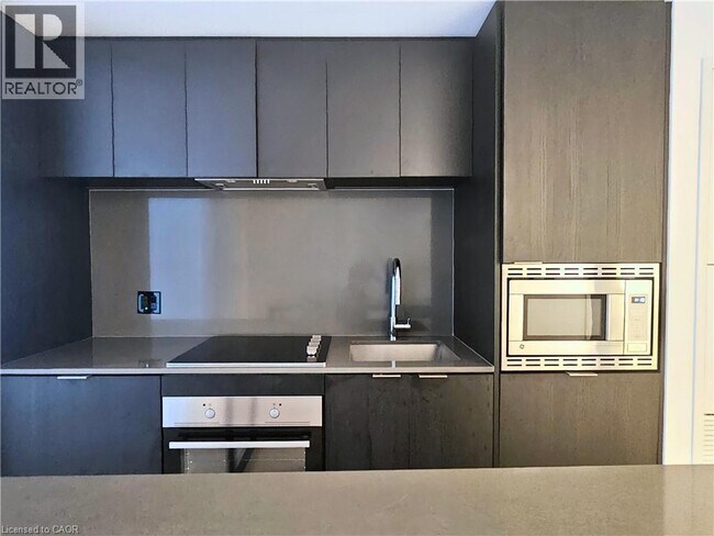 Building Photo - 1 Jarvis St