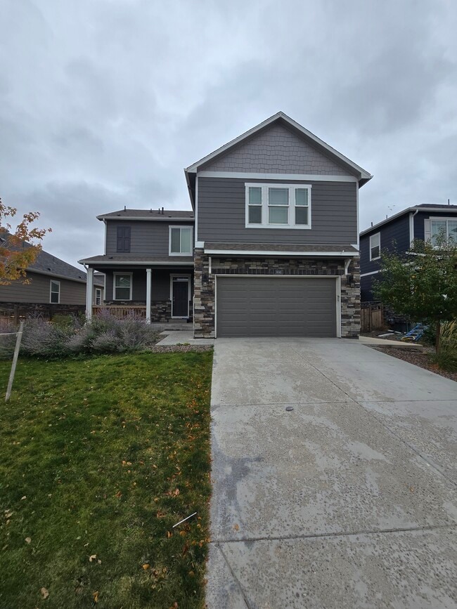 Building Photo - 6040 N Gibralter Ct