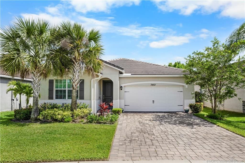 Primary Photo - 7461 SW Harbor Cove Dr