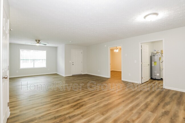 Building Photo - 208 Carwood Dr
