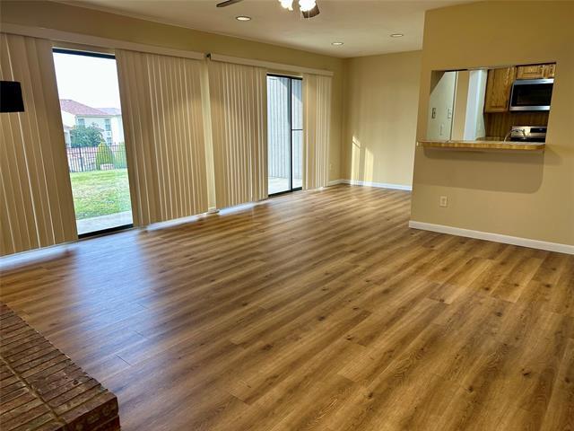 Foto del edificio - 927 Signal Ridge Pl