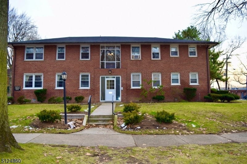 2512 High St, Fair Lawn, NJ 07410 House Rental in Fair Lawn, NJ