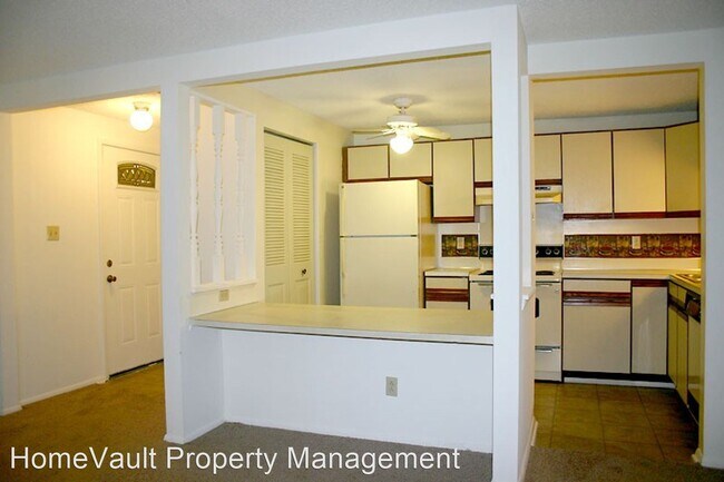 Foto del edificio - 2 br, 2 bath House - 3164 Central Ave Apt F