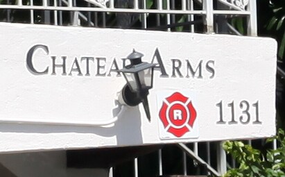 Building Photo - Chateau Arms