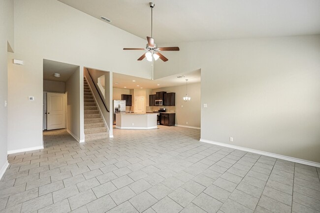 Building Photo - 5 BR/3.5BA | Newly Renovated Single Family Home | 1-Car Garage Parking | Fenced Backyard!