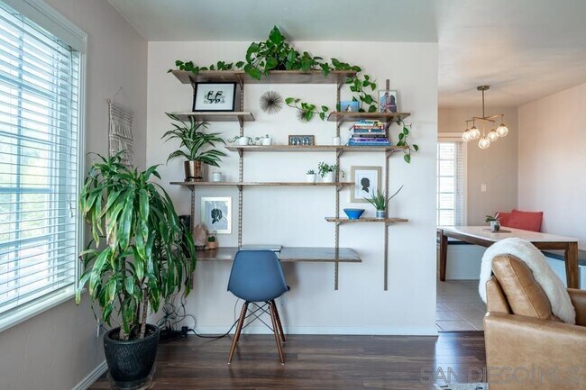 Foto del edificio - 839 Sapphire St