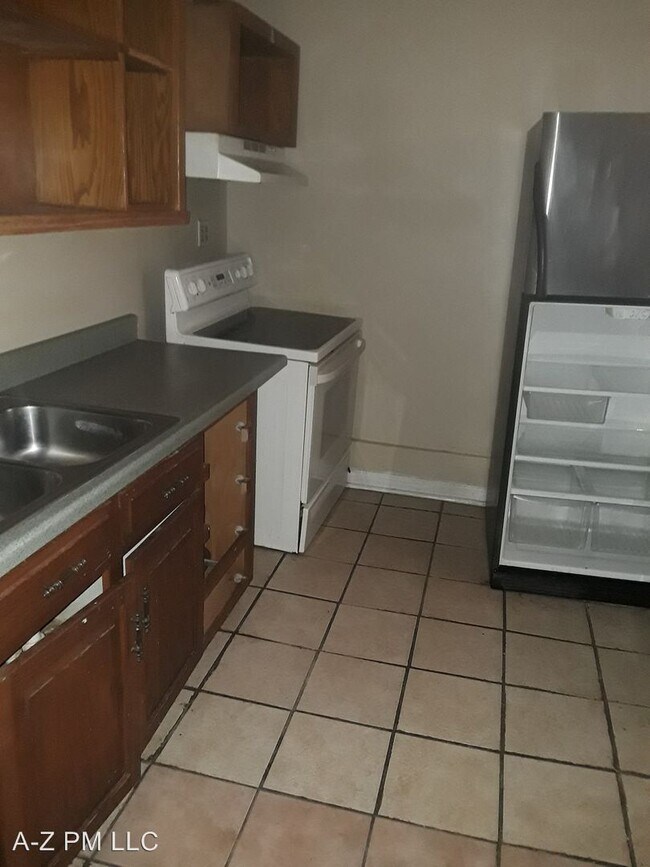 Foto del edificio - 3600 St John Ave