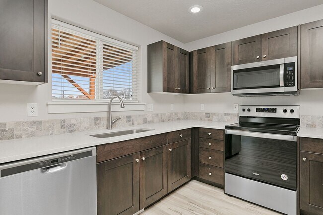 Foto del edificio - COMING SOON! Beautiful Single Family Home ...