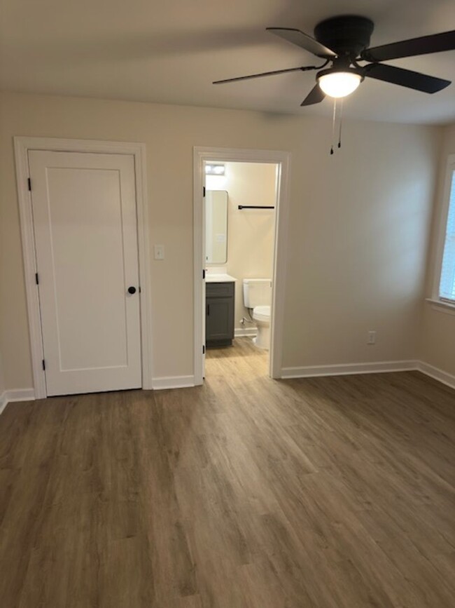 Building Photo - 1353 Northridge Dr