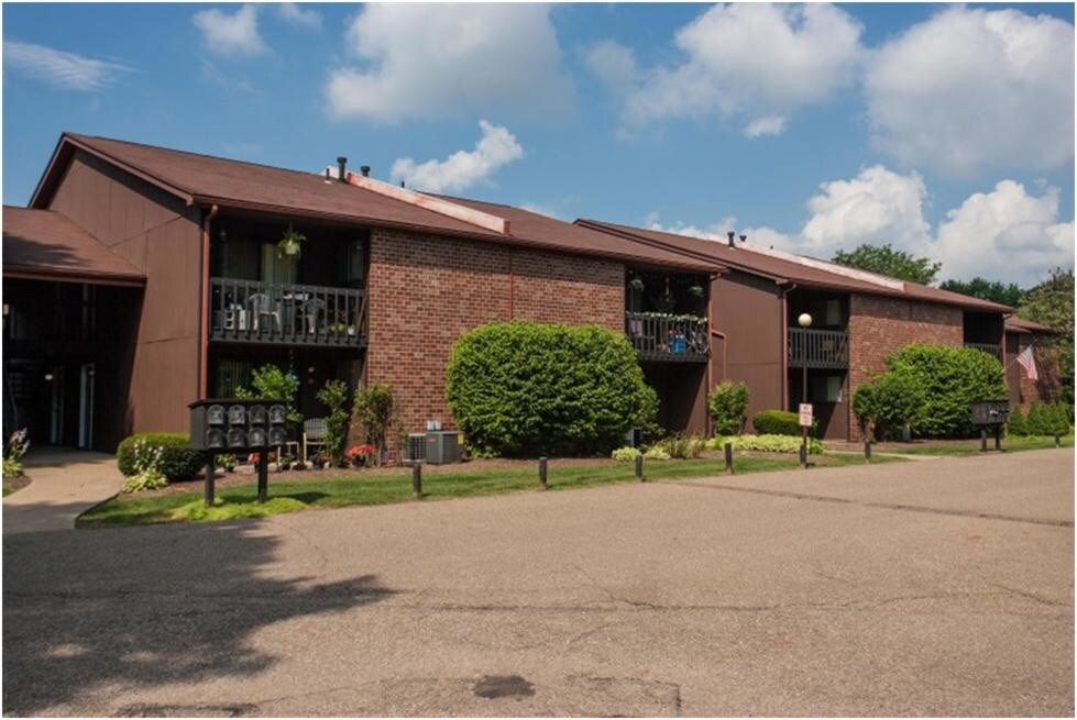 Foto principal - 7457 Quail Hollow St NW