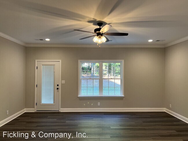 Building Photo - 3 br, 2.5 bath House - 235 high Ridge Ct