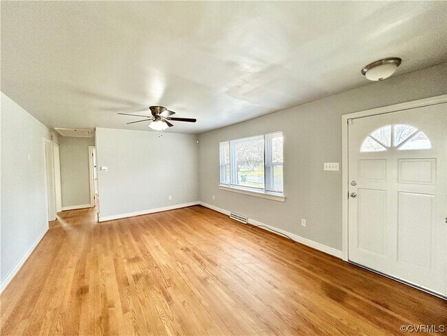 Building Photo - 1121 Rutherford Rd
