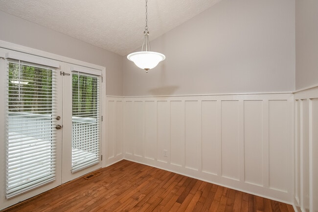 Foto del edificio - 2317 River Station Terrace